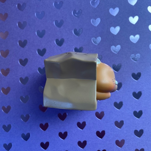 Cute Cat Figurine - Picture 3 of 6